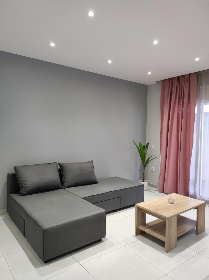 Nostalgia Apartment 아크앤젤로스 외부 사진